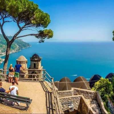 Amalfi & Ravello with light lunch included