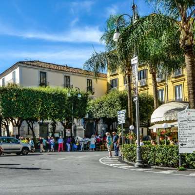 Sorrento, Limoncello & Pompeii: Full-Day Tour from Naples