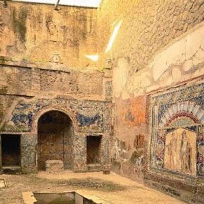 Herculaneum Half Day skip the line tour