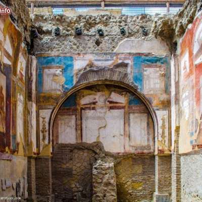 Herculaneum Half Day skip the line tour