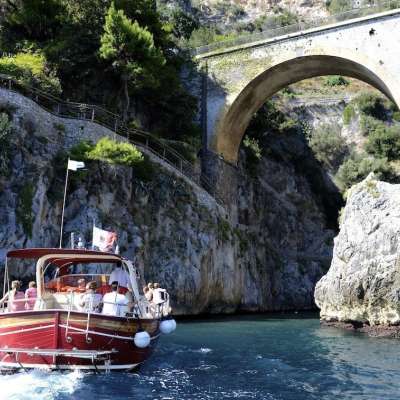 Minicruise to Positano & Emerald Grotto (from Maiori)