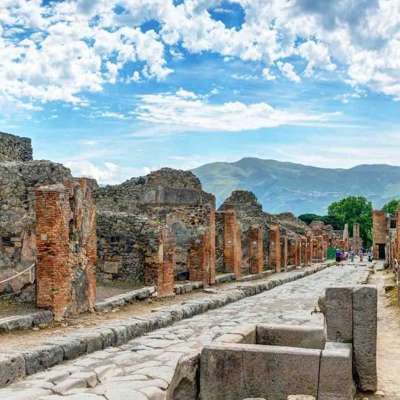 Pompeii & Vesuvius Skip the line tour